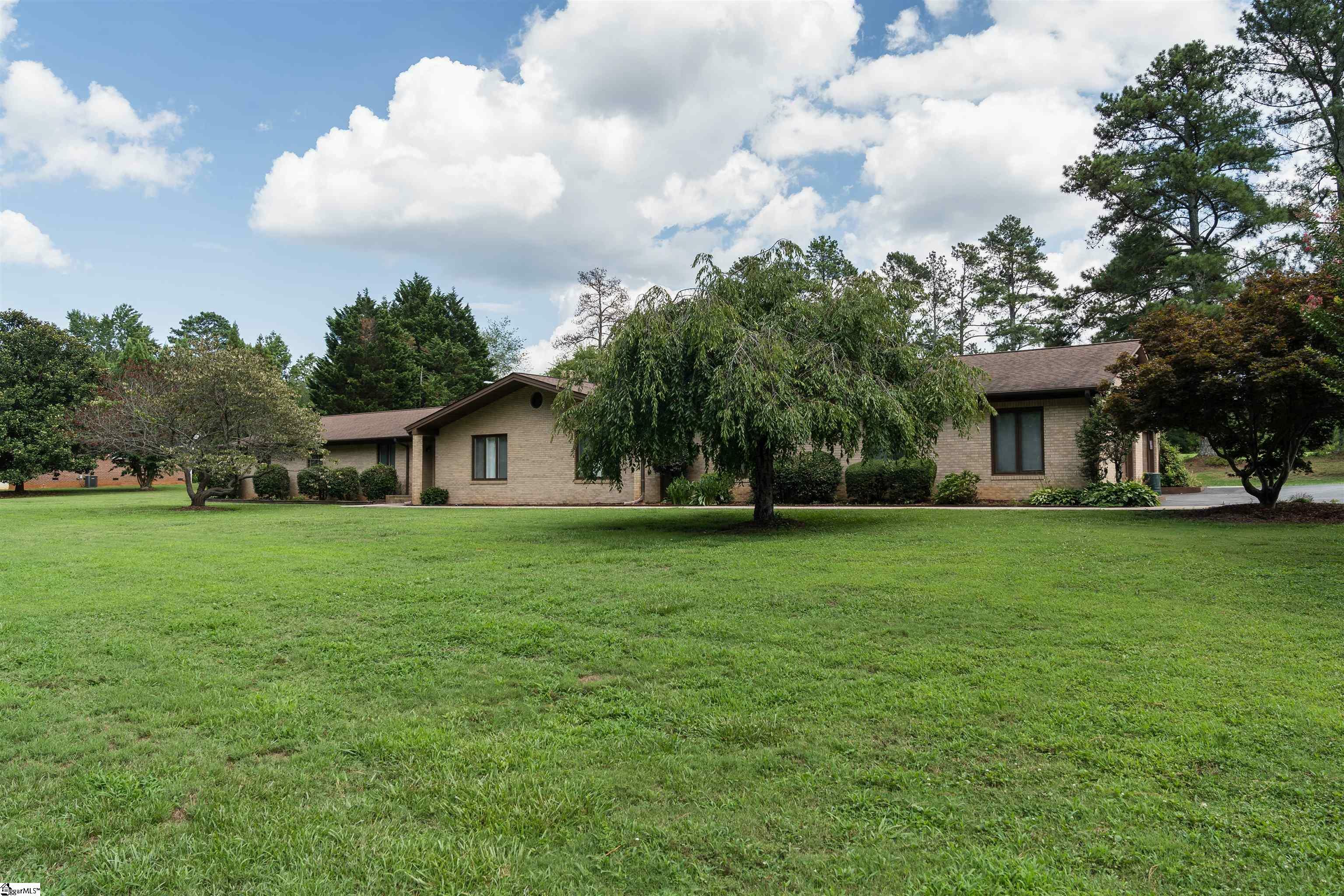 Property Photo:  257 Fairway Drive  SC 29303 