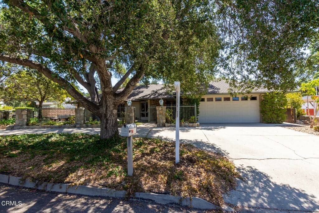 Property Photo:  1015 Laurel Road  CA 93060 