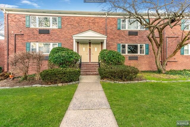 Property Photo:  60 Franklin Street C  NJ 07670 