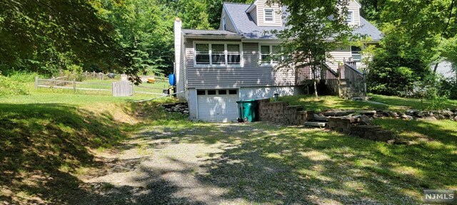 Property Photo:  905 Carnation Terrace  NJ 07875 