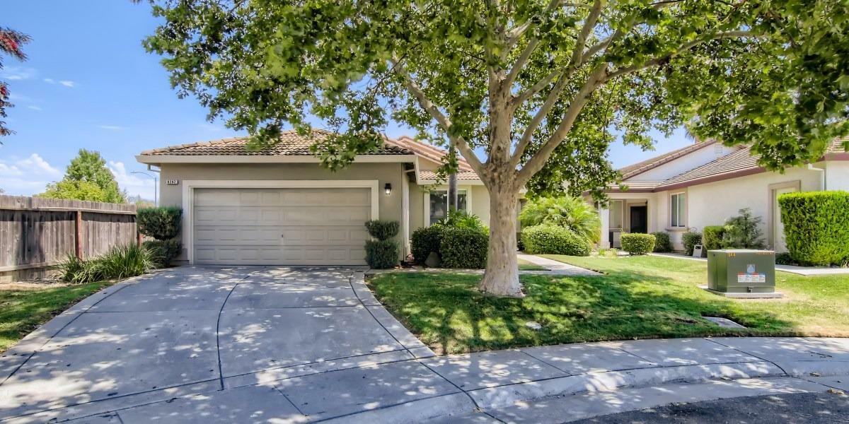 Property Photo:  8207 Obsidian Bay Court  CA 95829 