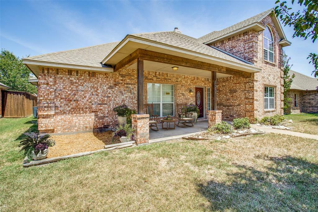 Property Photo:  203 Red Wolf Lane  TX 75154 