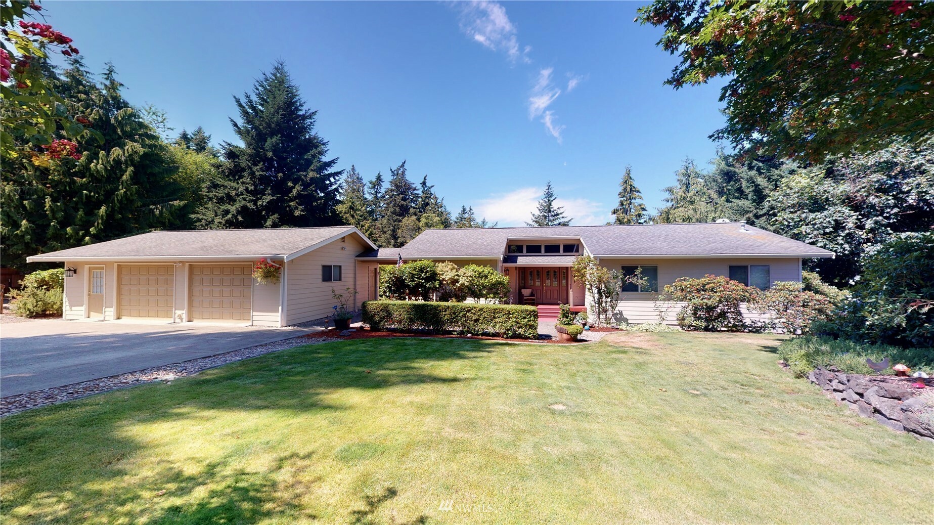Property Photo: 8440 Kaster Drive NE WA 98311