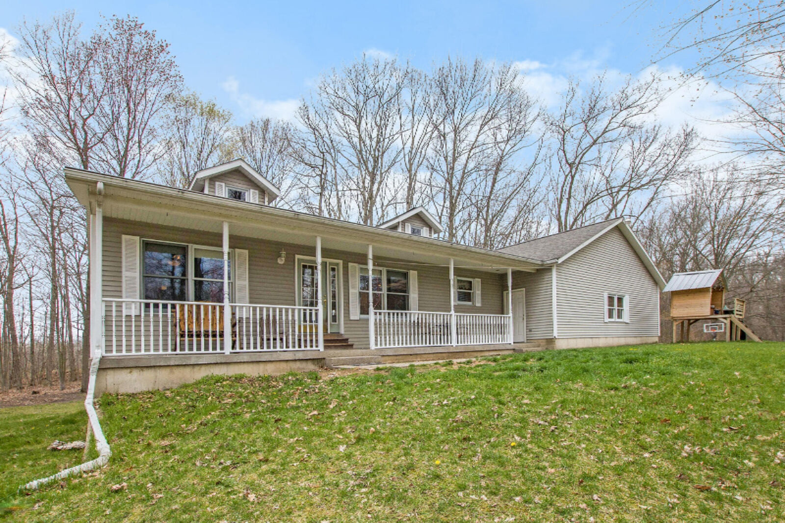 Property Photo:  13455 120th Avenue  MI 49417 