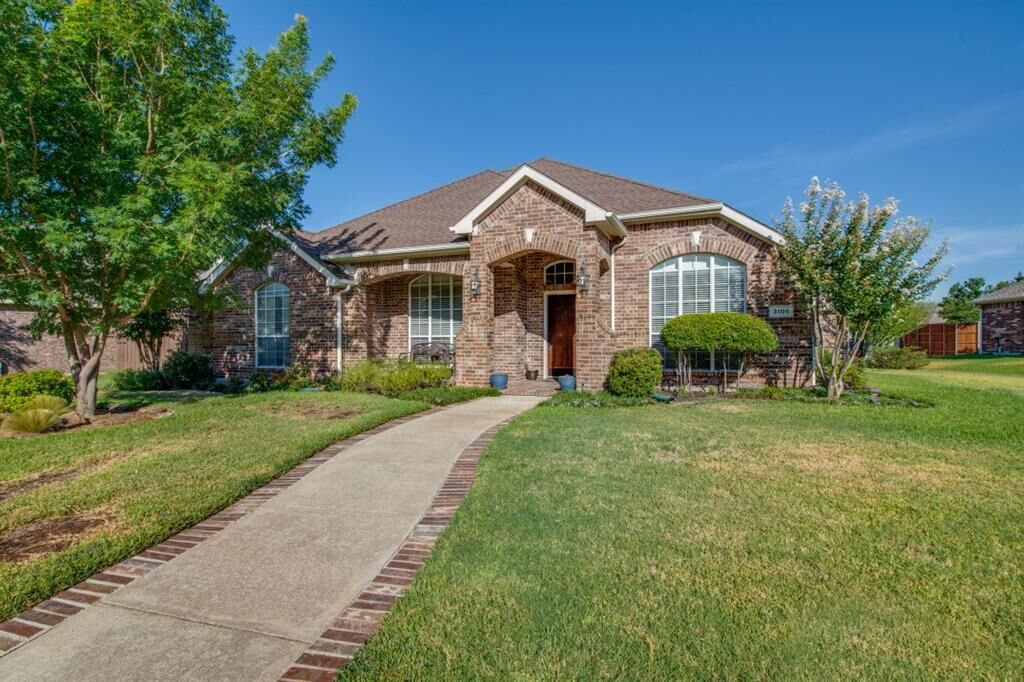 Property Photo:  3105 Blair Oak Drive  TX 75089 