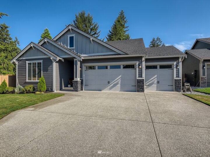 Property Photo: 21141 115th Street E WA 98391