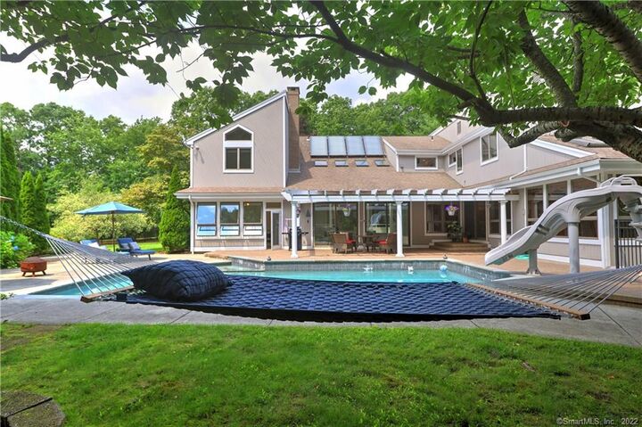 28 Strawberry Lane  Shelton CT 06484 photo