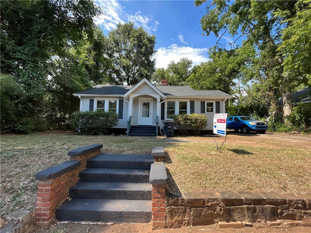 Property Photo:  603 E Whitner Street  SC 29625 