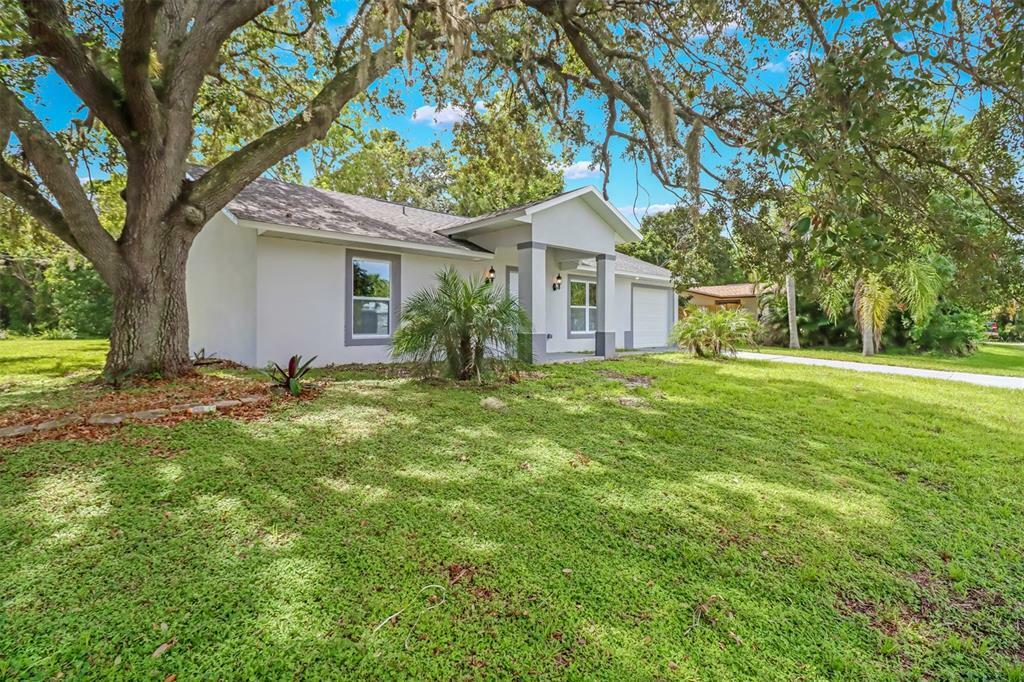 Property Photo:  2190 Taunt Street  FL 33948 