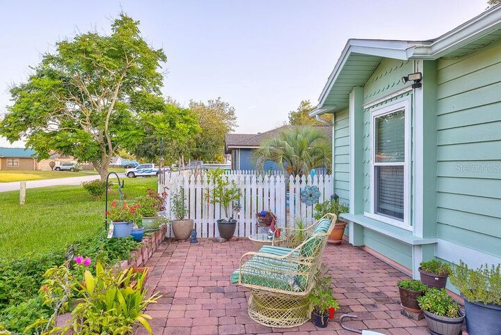 Property Photo:  632 Spreading Oak Avenue  FL 32738 