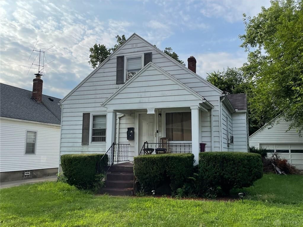 Property Photo: 238 E Parkwood Drive OH 45405