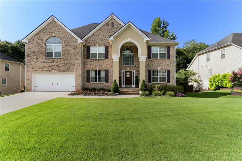 Property Photo: 90 Wyndmont Way GA 30014