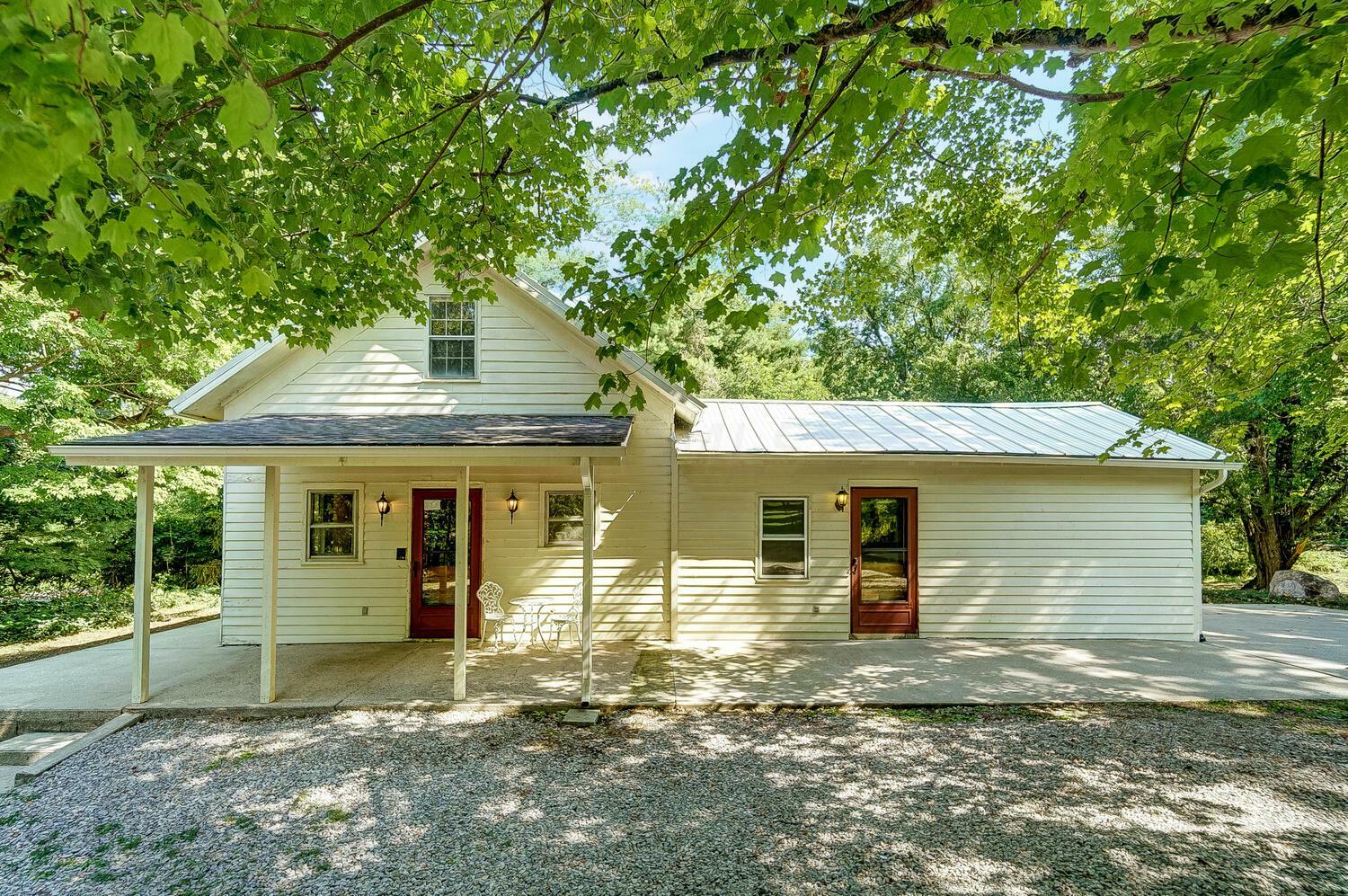 Property Photo:  3786 Horseshoe Road  OH 43015 