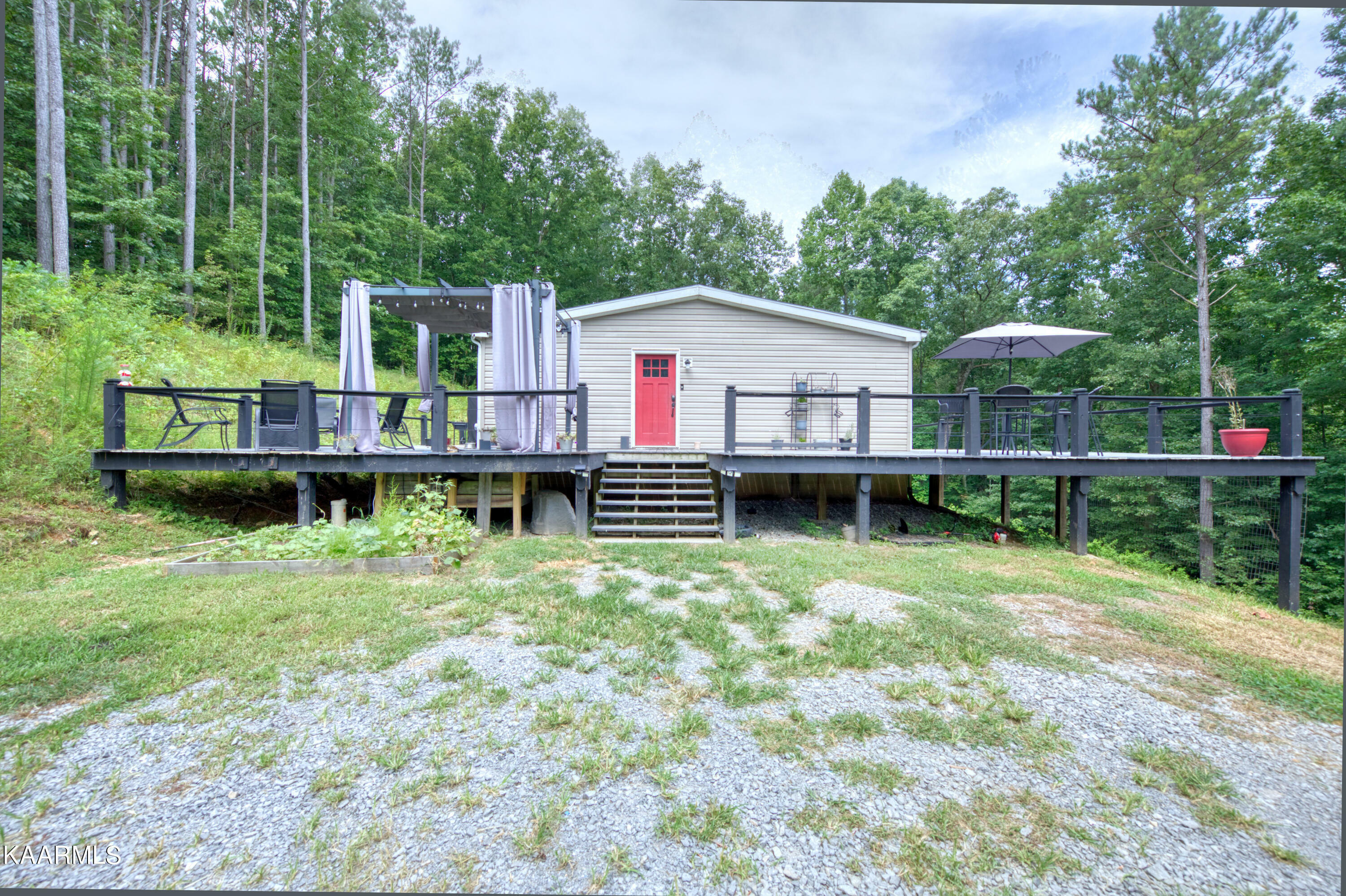 Property Photo:  979 Co Rd 82  TN 37303 