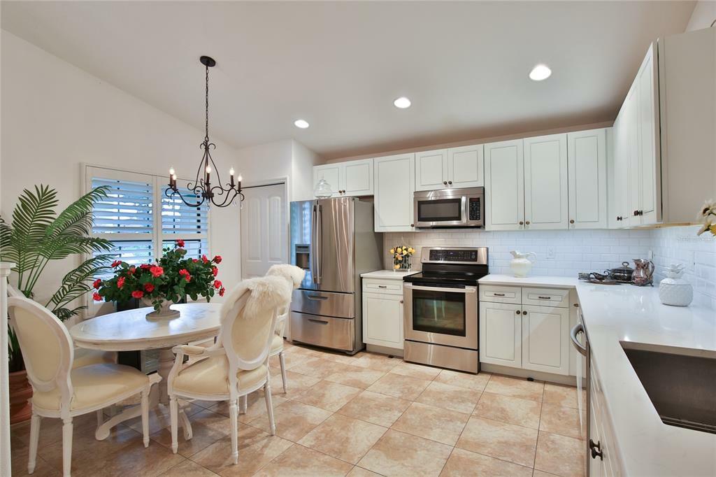 Property Photo: 7230 34th Street E FL 34243