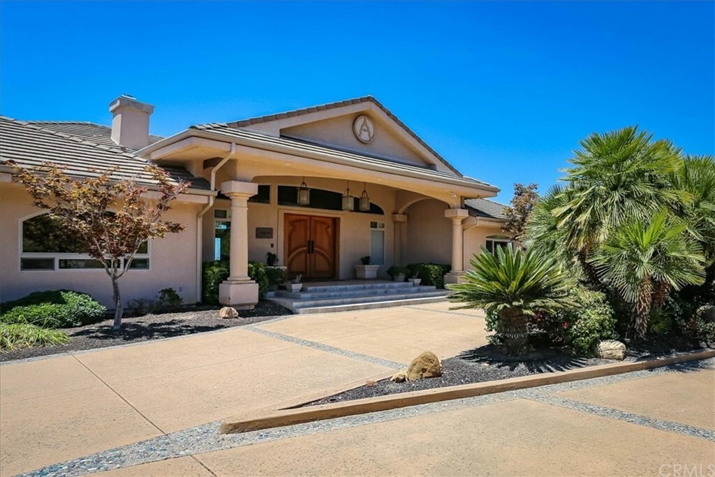 Property Photo:  675 Highland Hills Road  CA 93444 