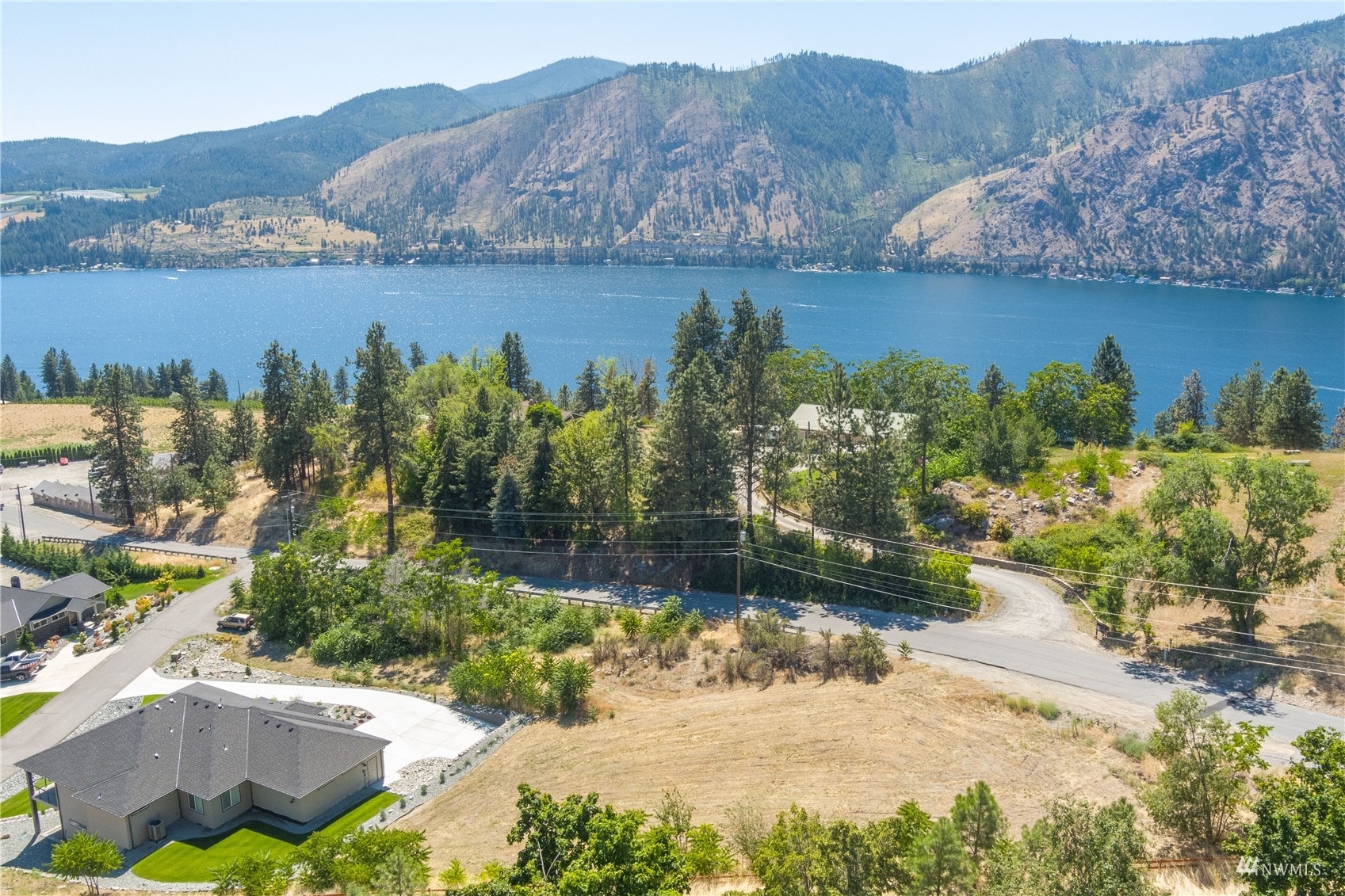 Property Photo:  576 Summit Boulevard  WA 98831 