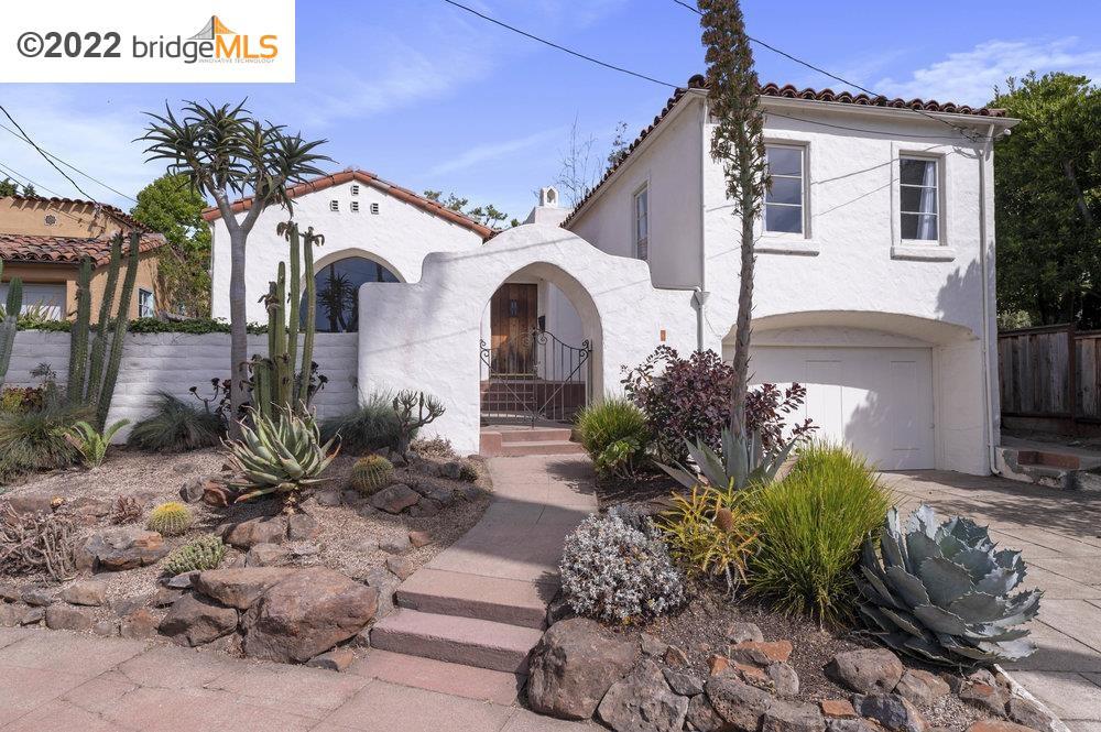 Property Photo: 8 Keefer Ct CA 94610