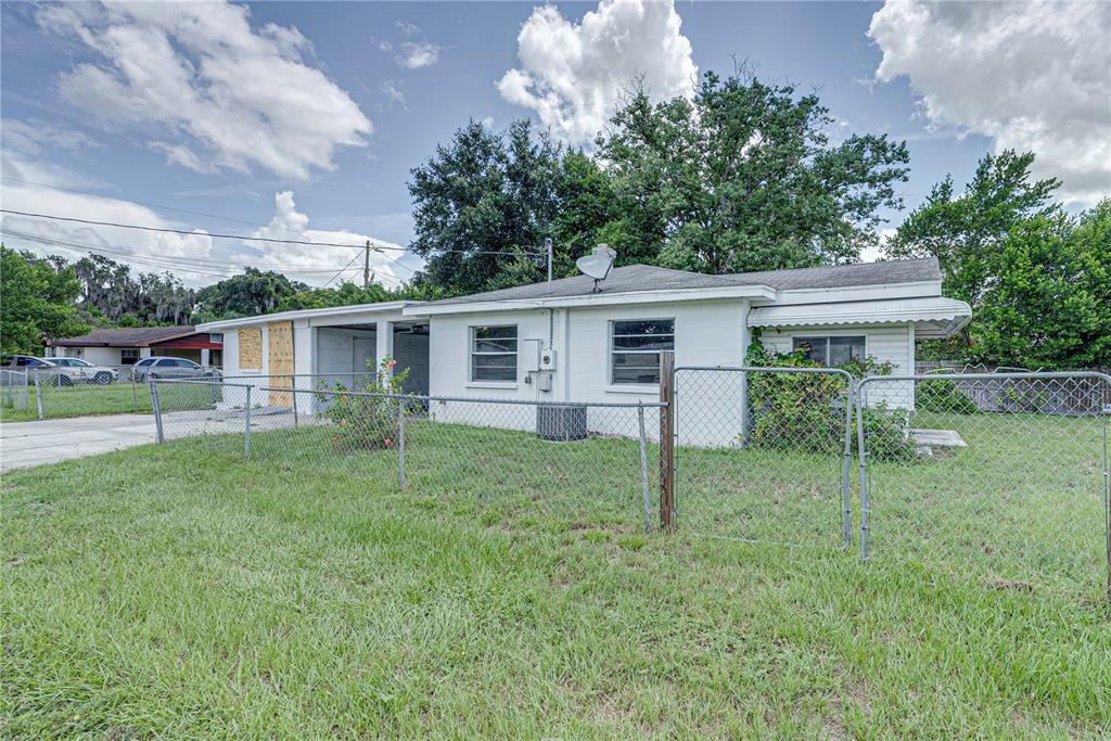 Property Photo:  2975 Avenue G NW  FL 33880 