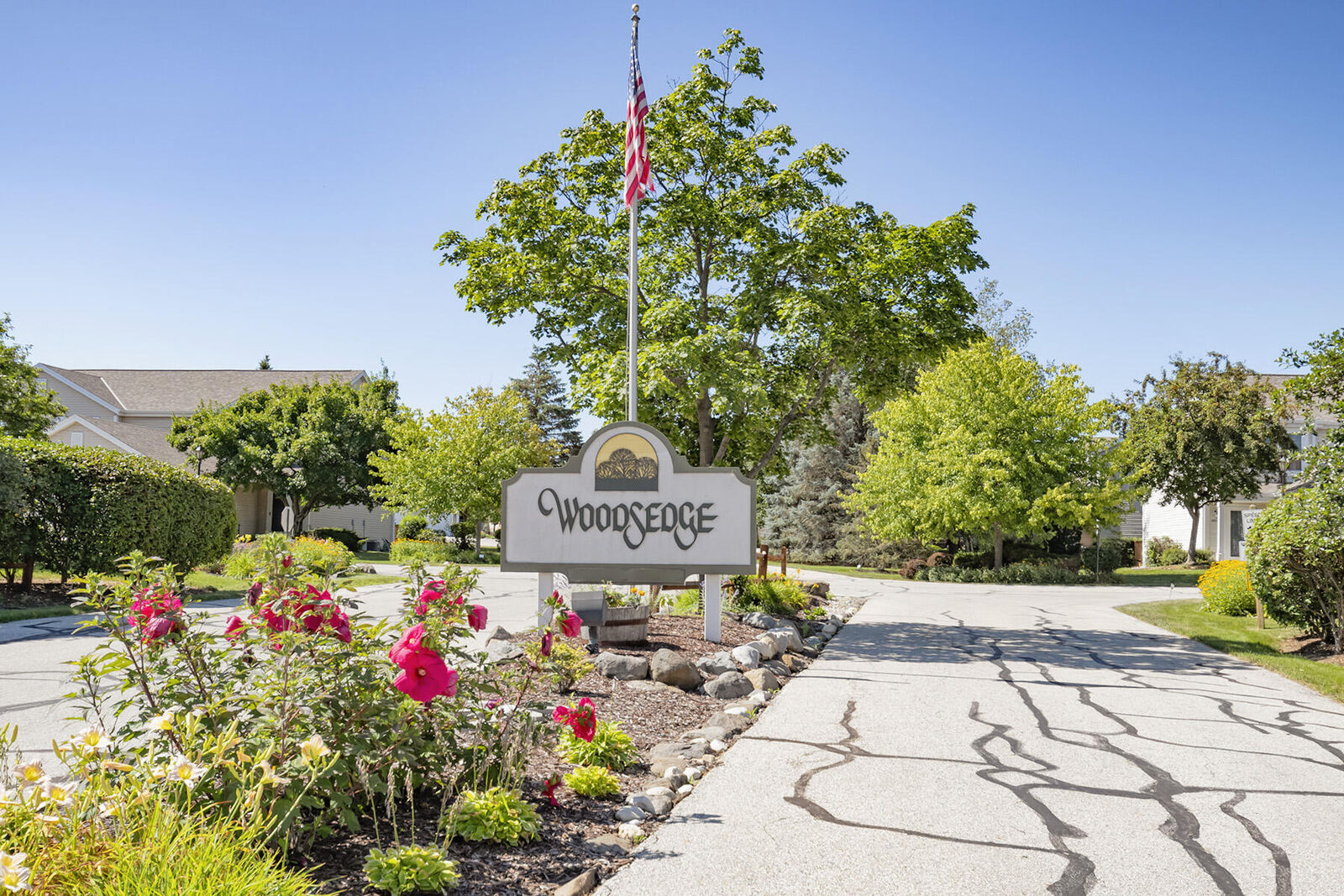 Property Photo: 2127 E Broadway B WI 53186