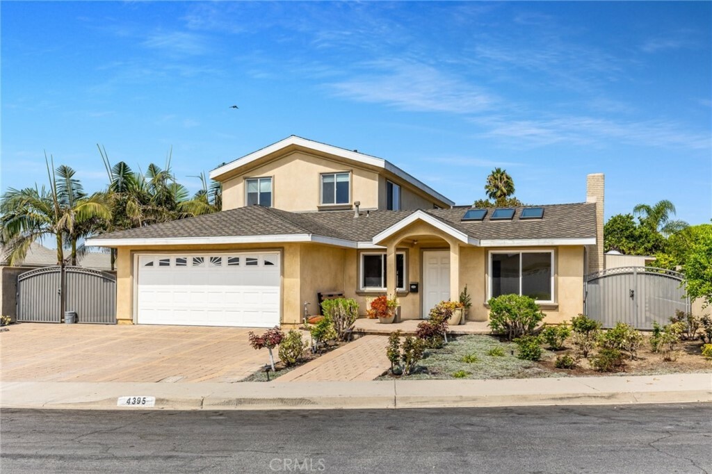 Property Photo:  4395 Via Del Prado  CA 92886 