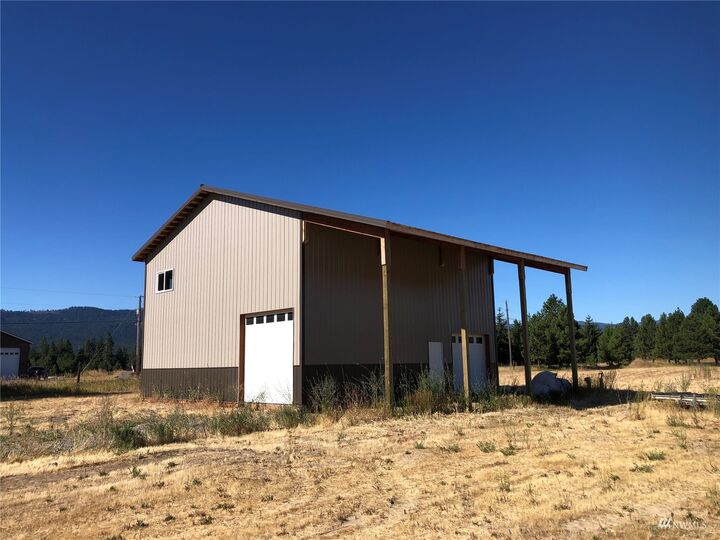 101  Crazy Horse Lane  Cle Elum WA 98922 photo