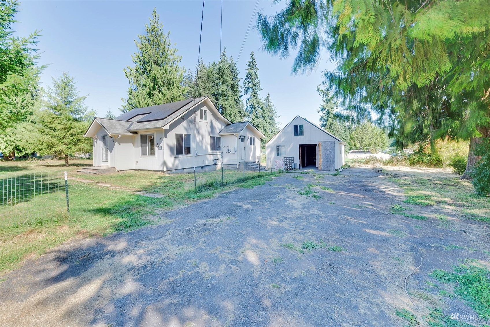 Property Photo:  142 Niblett Way  WA 98632 