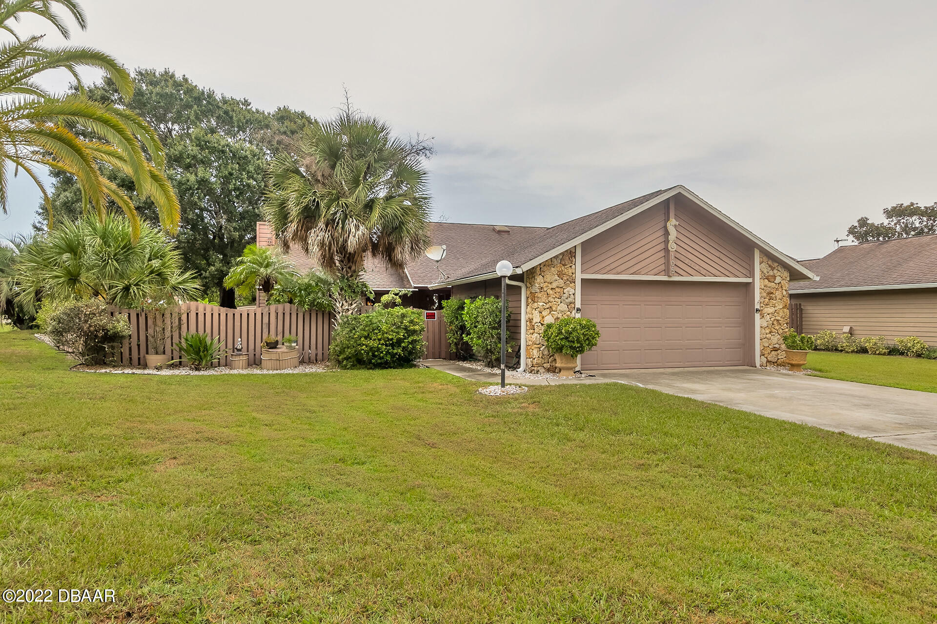 105 White Ibis Court  Daytona Beach FL 32119 photo