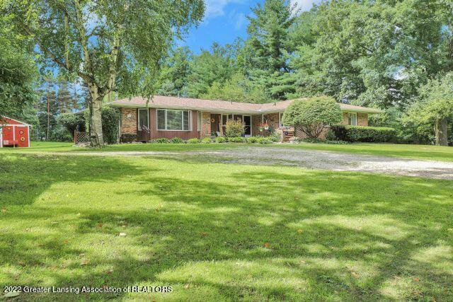 4825 Thurlby Road  Mason MI 48854 photo