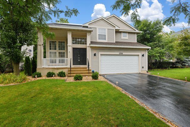 Property Photo:  2556 Whitehall Lane  IL 60564 