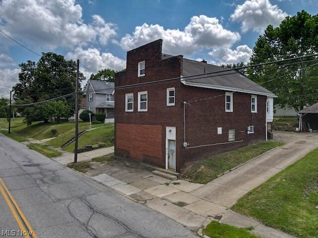 Property Photo: 181 Lowellville Road OH 44471