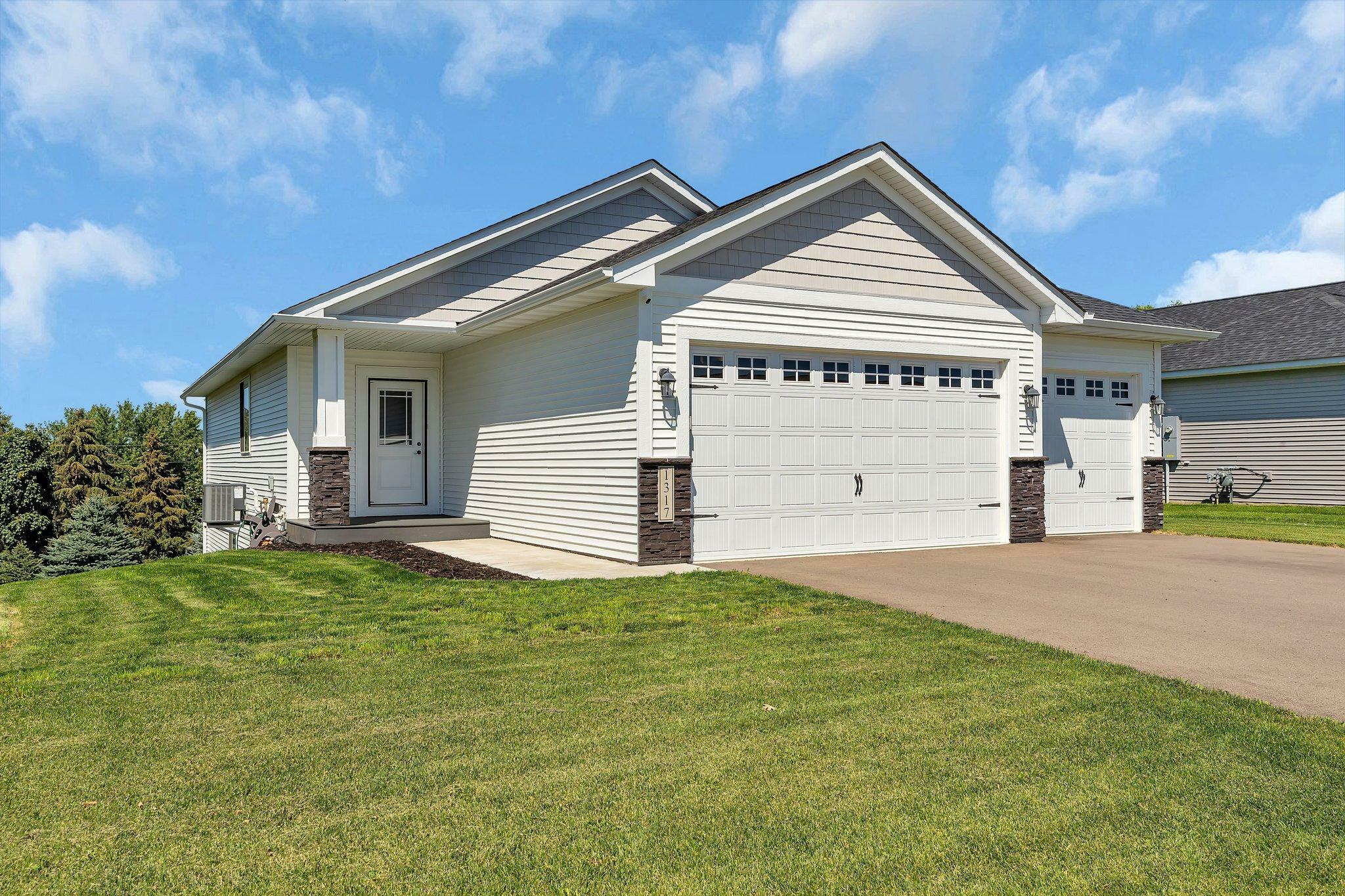 Property Photo:  1317 Southfork Drive SE  MN 55350 