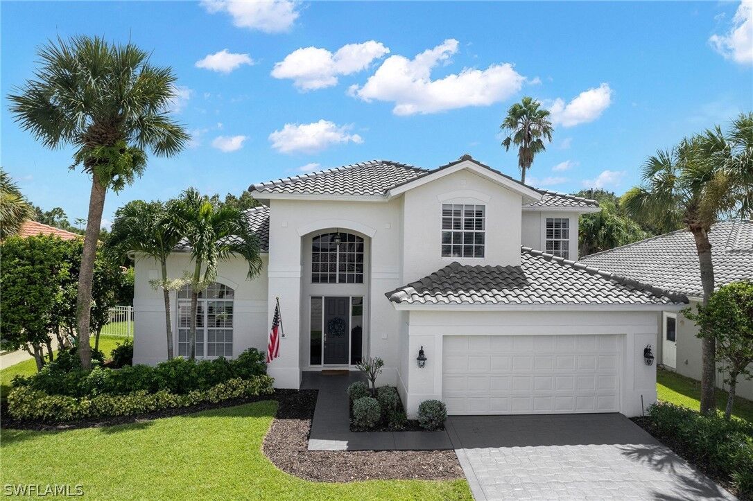 Property Photo: 11042 Lakeland Circle FL 33913