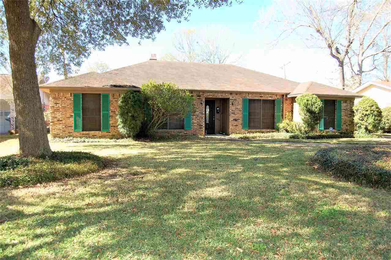 Property Photo:  1425 Mimosa Lane  TX 77706 