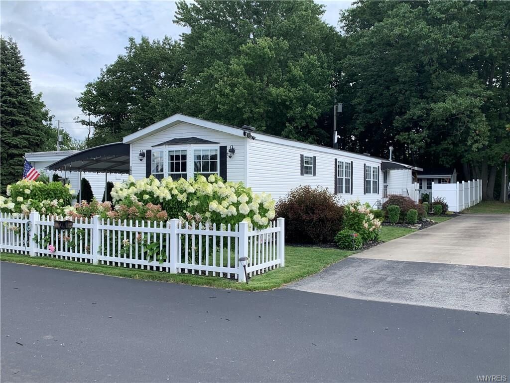 Property Photo:  9233 Main Street 24  NY 14031 