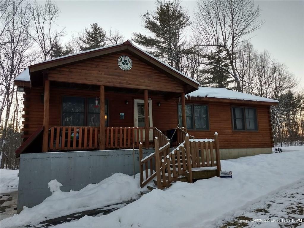Property Photo: 6 Pullen Road ME 04330