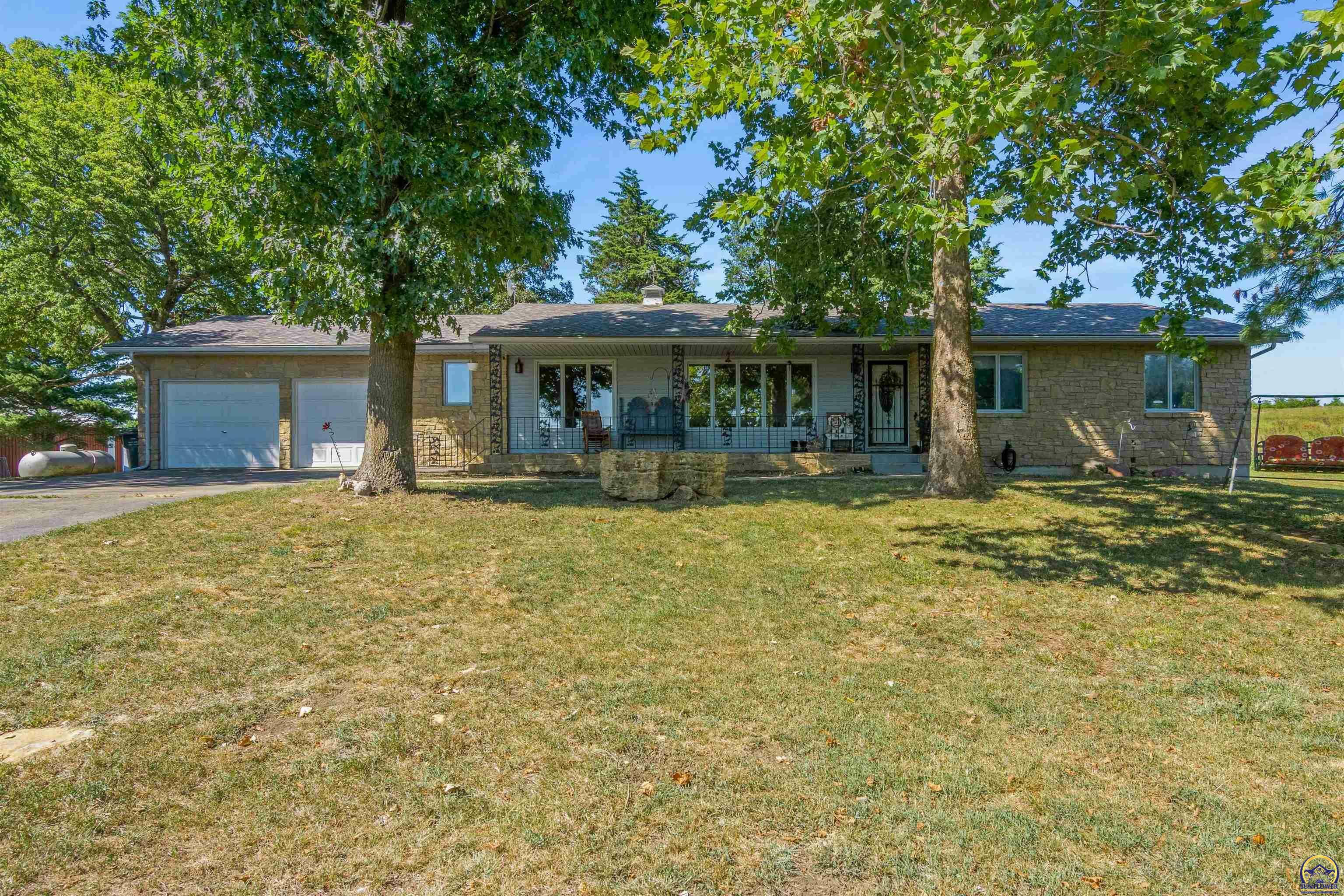 Property Photo:  15900 110th Rd  KS 66440 