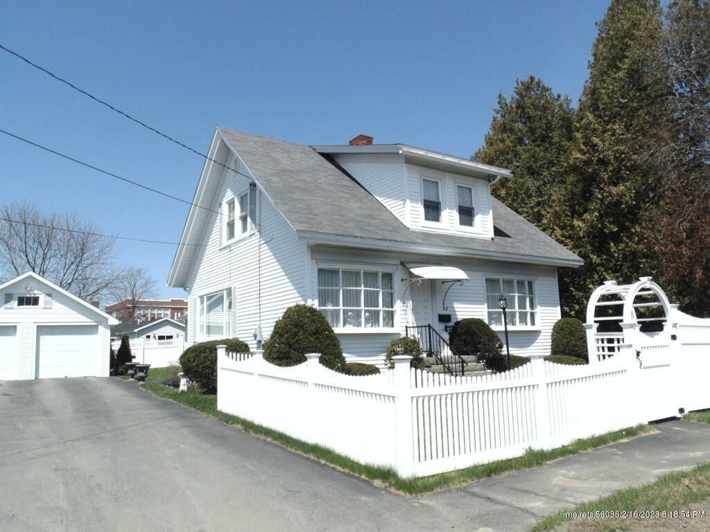 Property Photo: 52 Elizabeth Avenue ME 04401