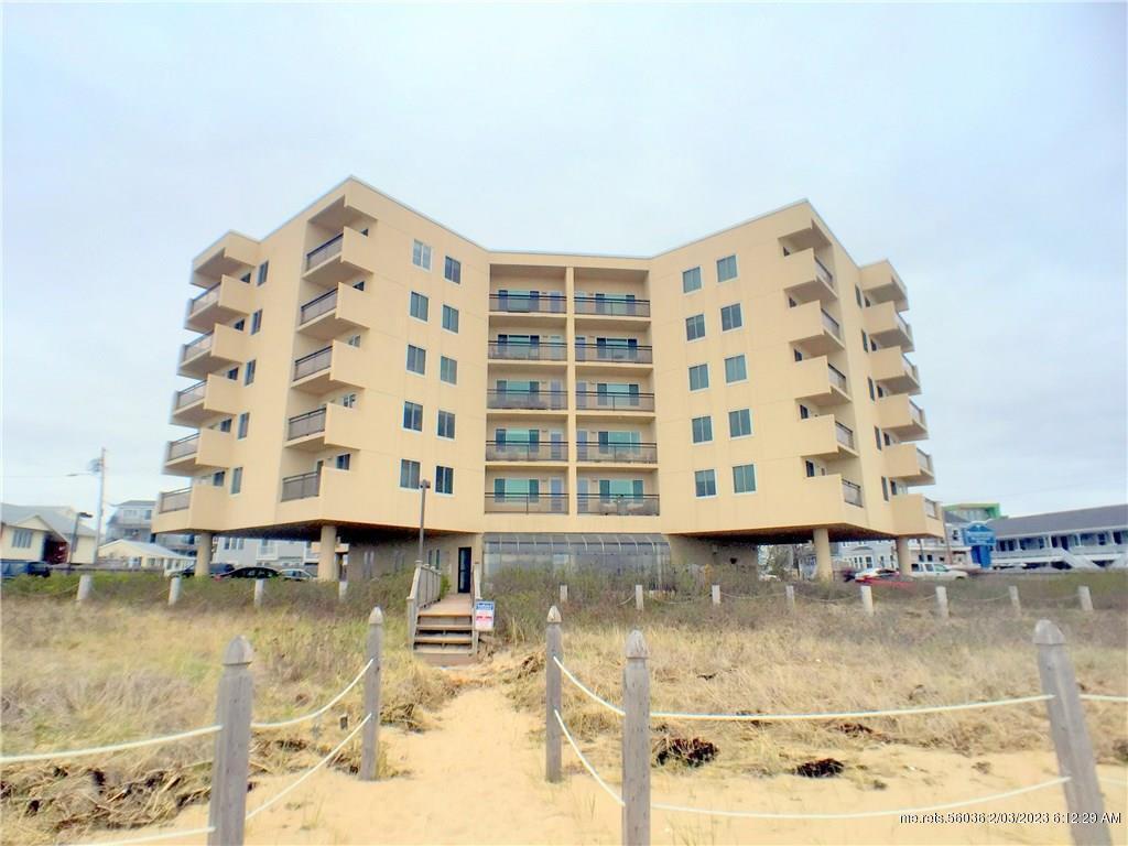 Property Photo: 1 Cleaves Street 604 ME 04064
