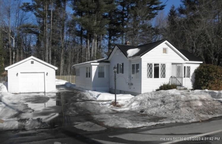 Property Photo: 132 Grove Street ME 04240