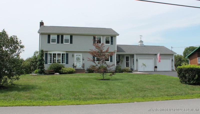 Property Photo: 406 Pond Road ME 04240