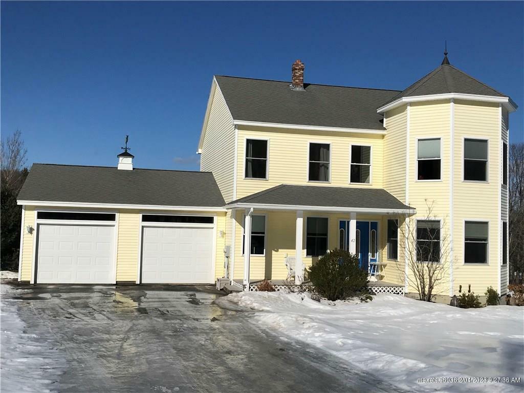 Property Photo: 42 Cobb Farm Drive ME 04092