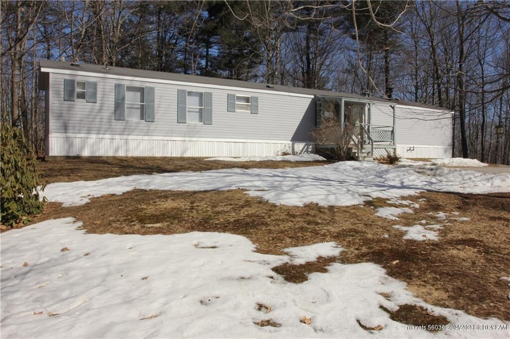 Property Photo:  106 Pine Ridge Road  ME 04280 