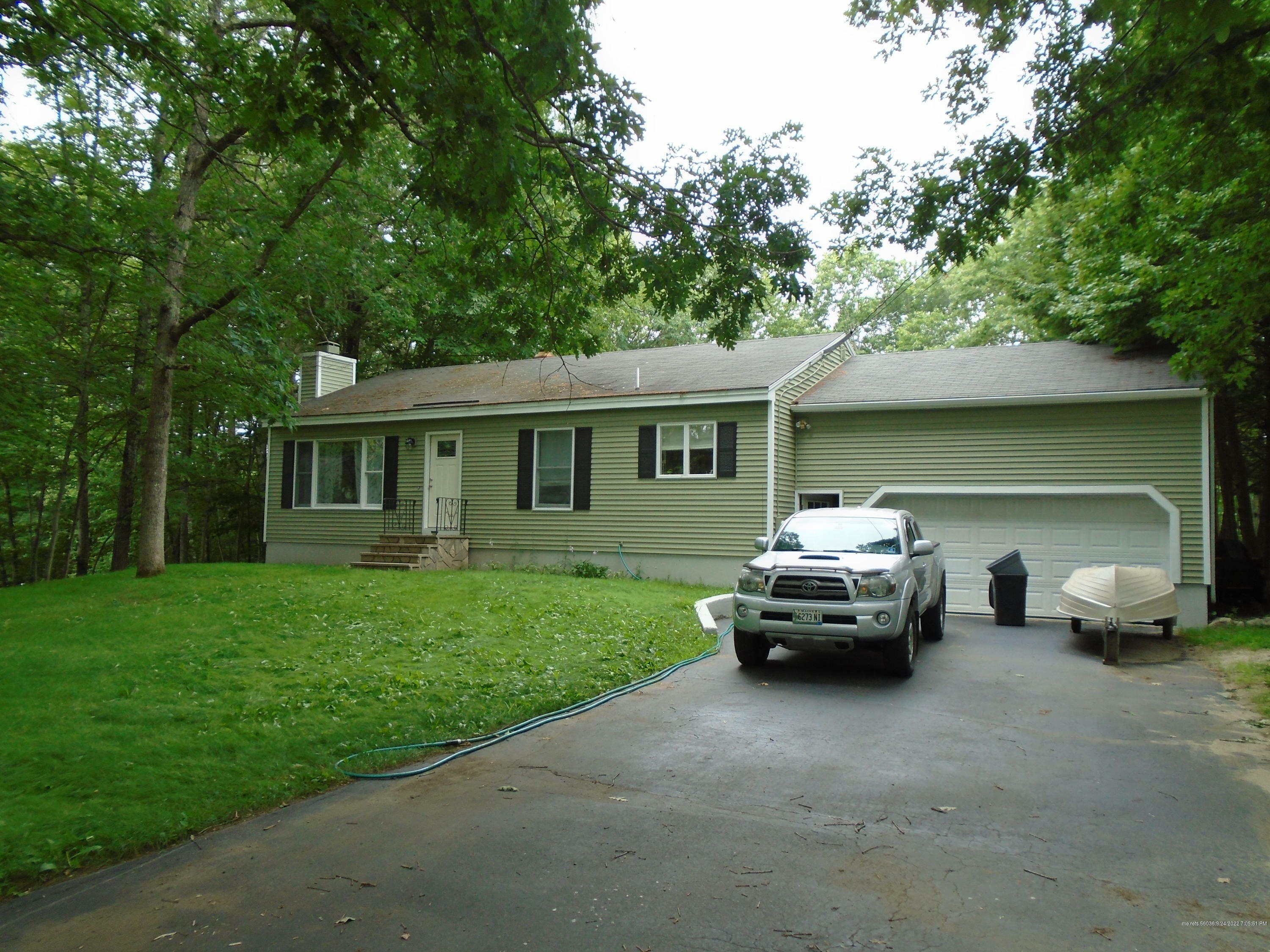 Property Photo:  43 Collinwood Circle  ME 04062 