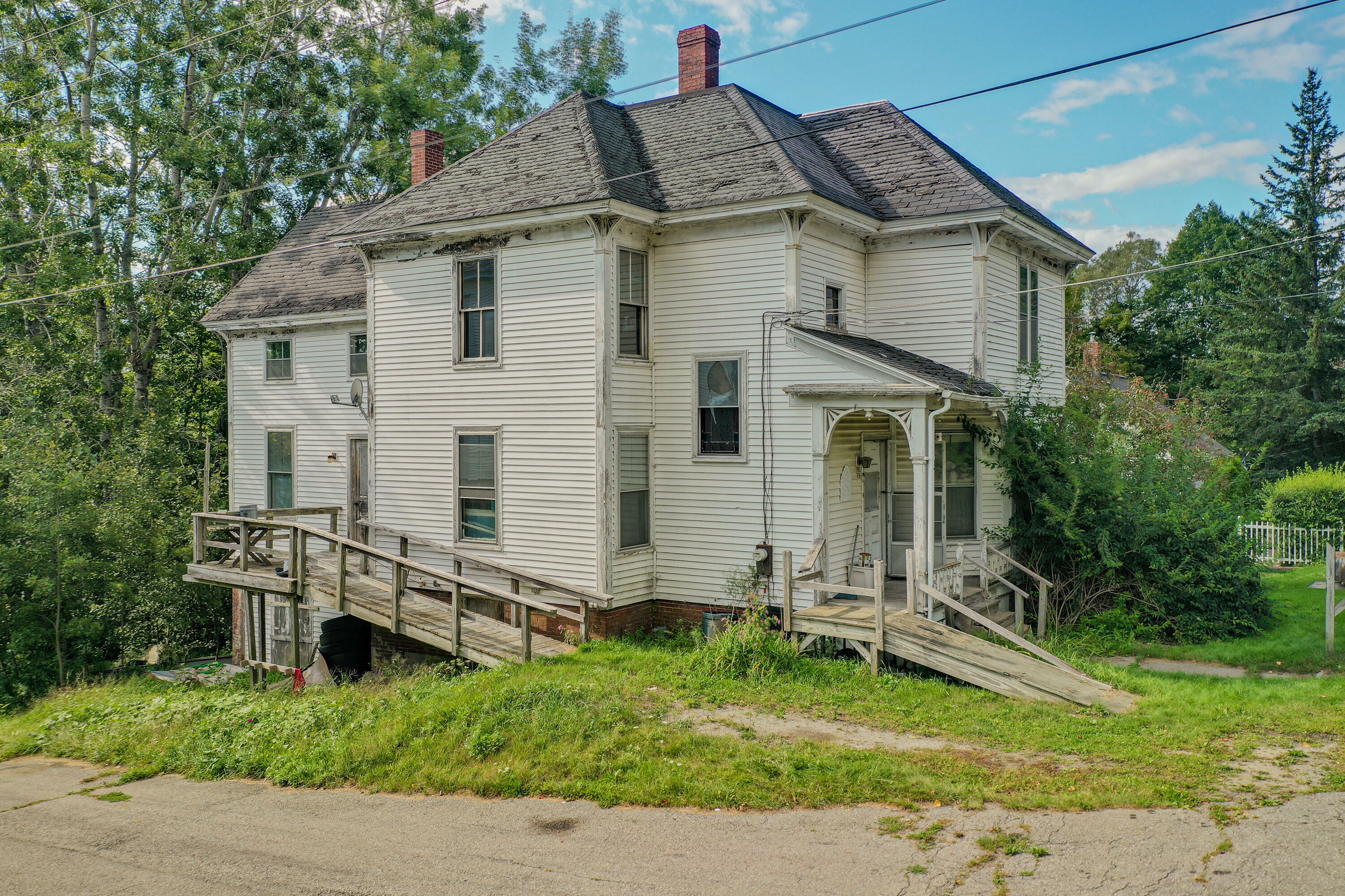 Property Photo: 79 Friendship Road ME 04572