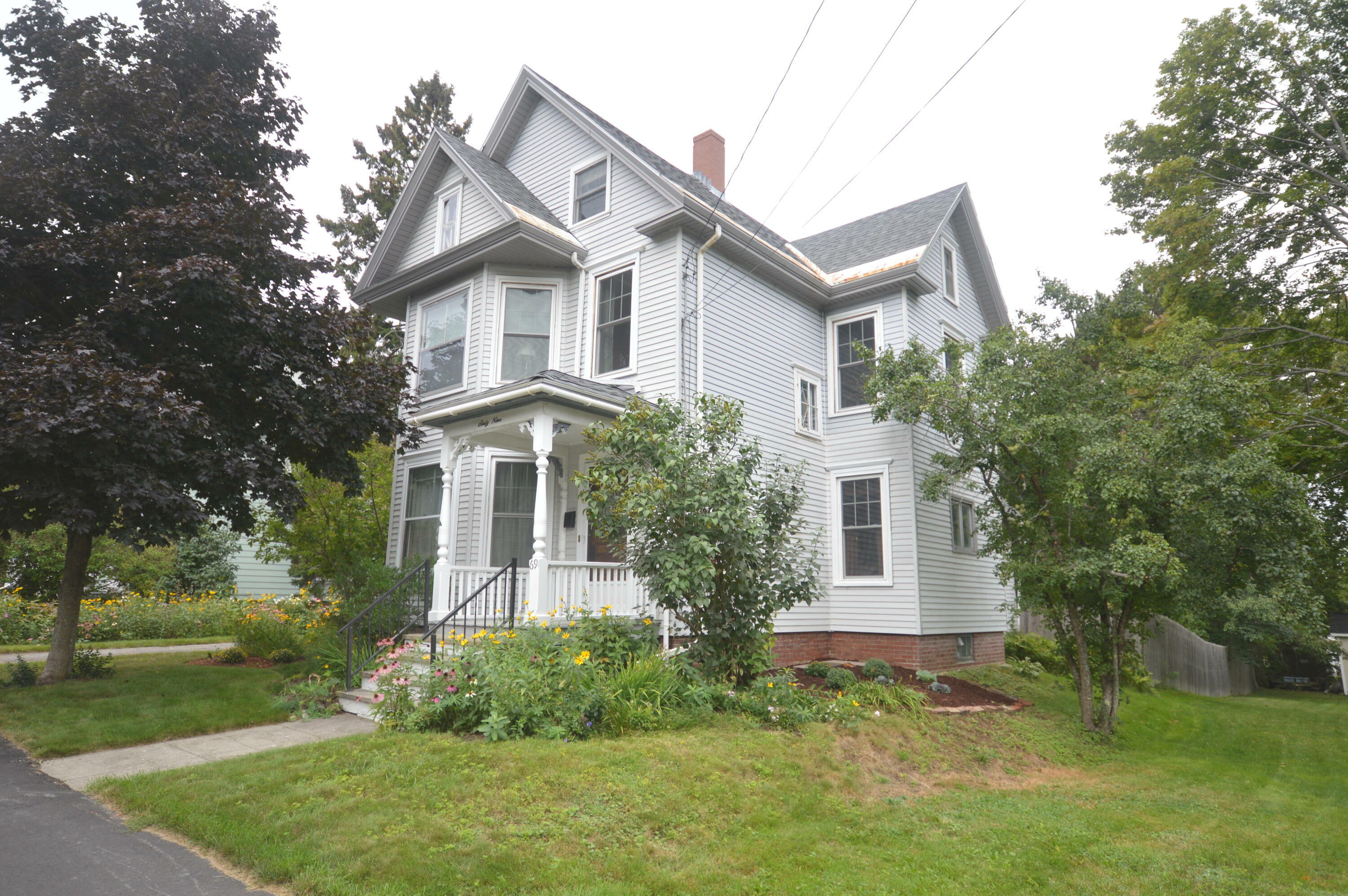 Property Photo:  69 Wiley Street  ME 04401 