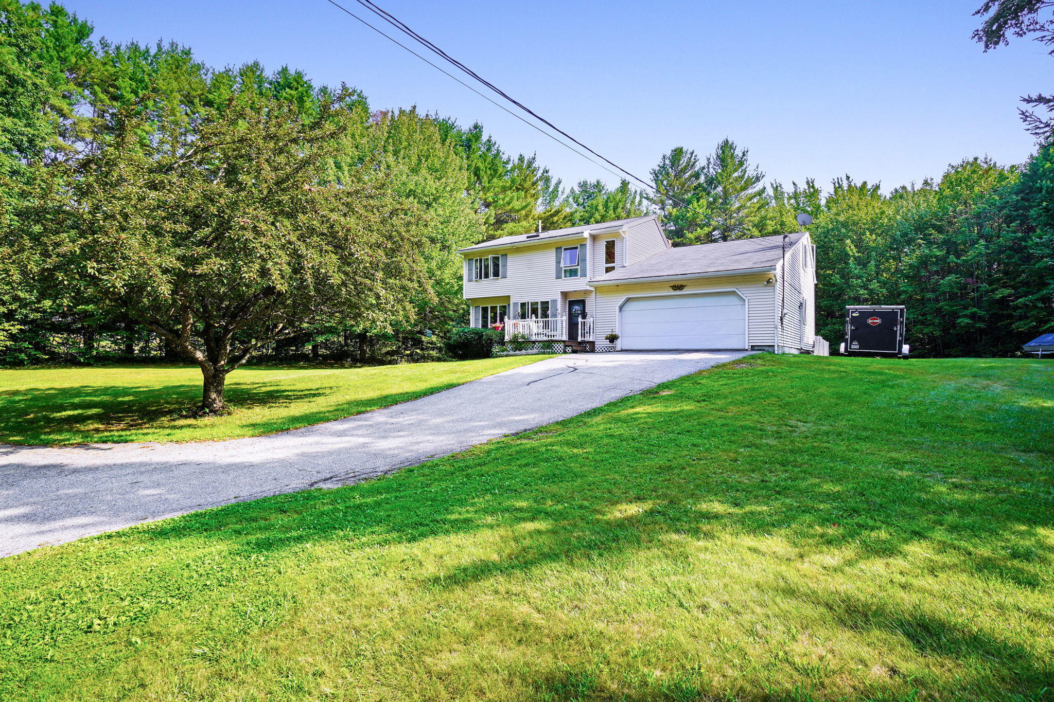 Property Photo: 446 Merrow Road ME 04210