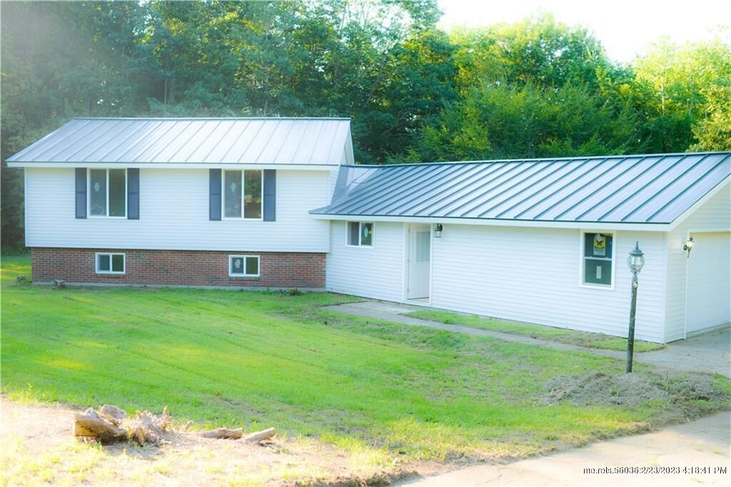 Property Photo: 68 Marsh Road ME 04280