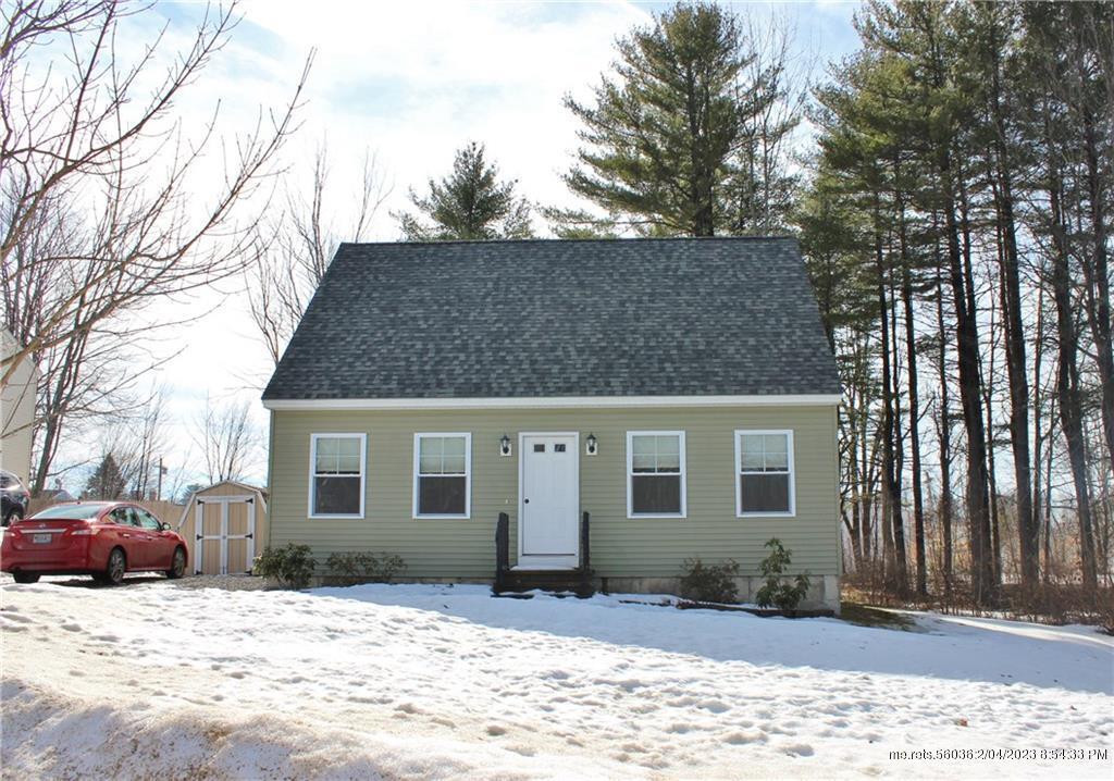 Property Photo: 7 St James Place ME 04240