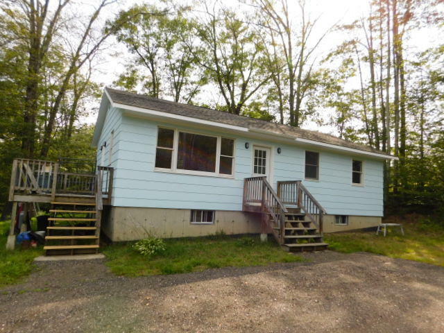 Property Photo: 5 Marilyn Drive ME 04282
